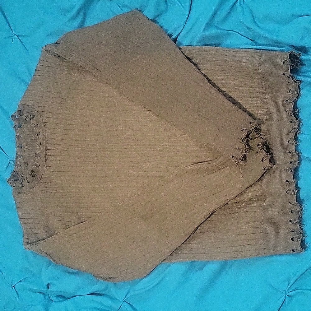 Like new rib knit sweater